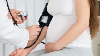 فشار خون بالا در طی حاملگی ریسک حمله قلبی و سکته را افزایش می دهد
