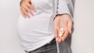 مصرف استامینوفن در بارداری با افزایش خطر ابتلای نوزاد به اوتیسم مرتبط است