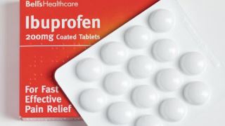 تشدید کرونا در بیماران مصرف کننده ایبوپروفن و ناپروکسن