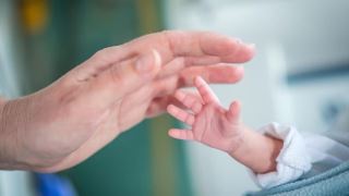 ویروس کرونا باعث تولد نوزادان زودرس می شود