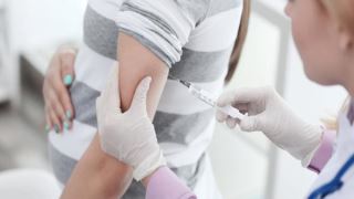 تزریق واکسن آنفولانزا در بارداری