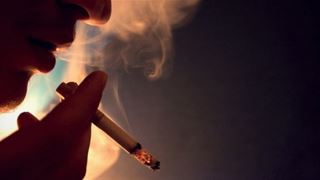 خطر ابتلا به ویروس کرونا در افراد سیگاری
