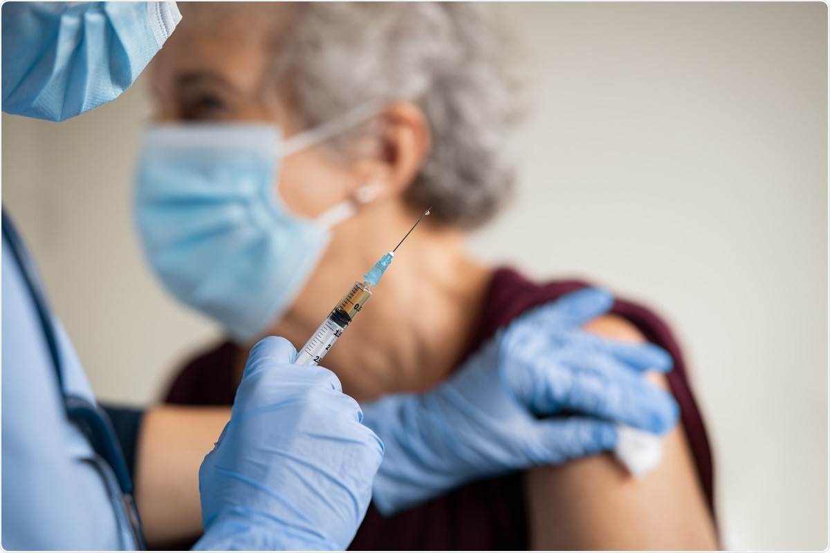 مطالعه نشان می دهد که پذیرش واکسن COVID-19 در انگلیس در حال افزایش است!
