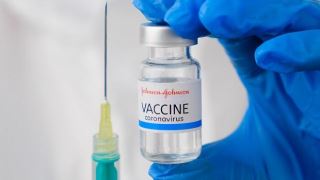 بررسی واکسن جانسون و جانسون ویروس COVID-19